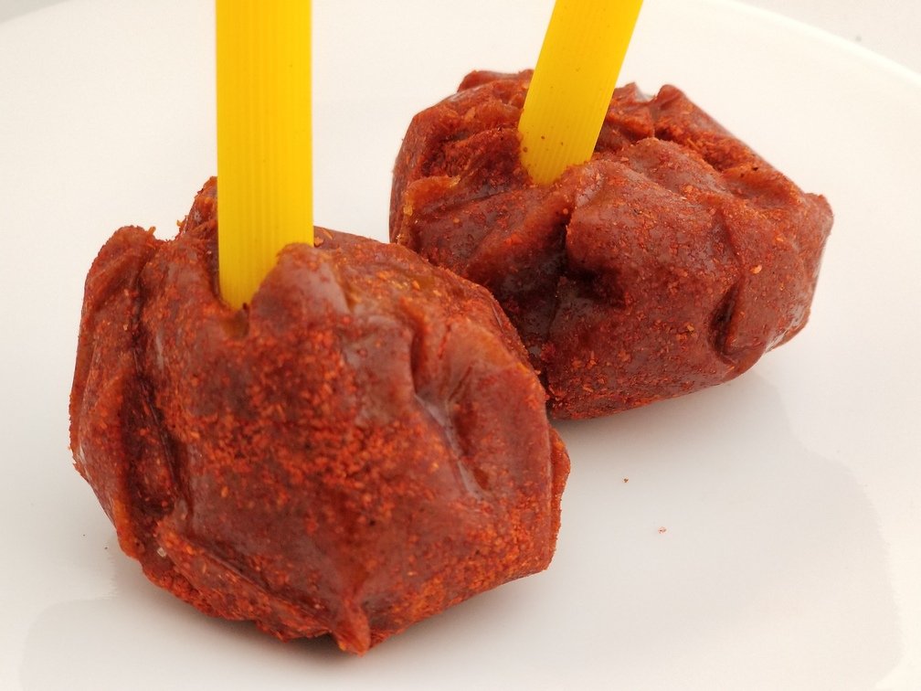 SPICY TEJOCOTE LOLLIPOP